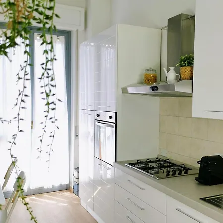 Casamilano 50 Meters From The Metro Apartment